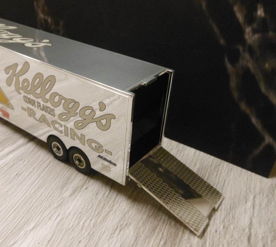 LOT OF 2: Racing Champions 1:64 Transporter Car Trailer Chrome Finish 1998-1999 - Image 4 of 4