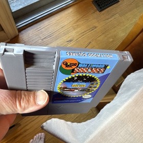 NES Nintendo - Hollywood Squares Game: Cartridge, Dust Sleeve and Booklet