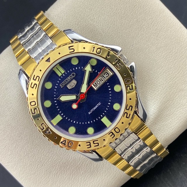 casio watch blue face
