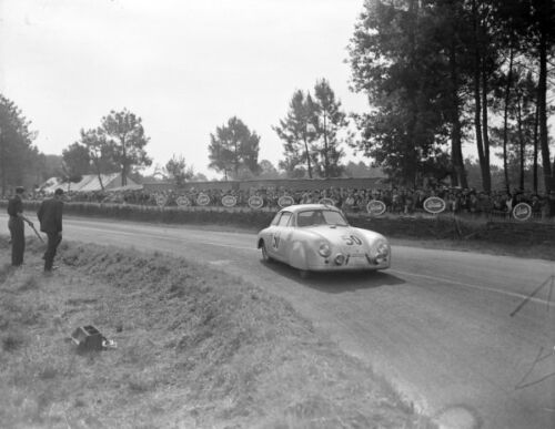 Auguste Veuillet Edmond Mouche, Porsche Kg, Porsche 356 4 Le Mans 1952 Photo 3 - Afbeelding 1 van 1
