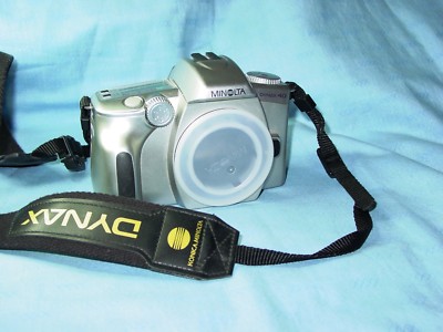 KONICA - Minolta  DYNAX   40