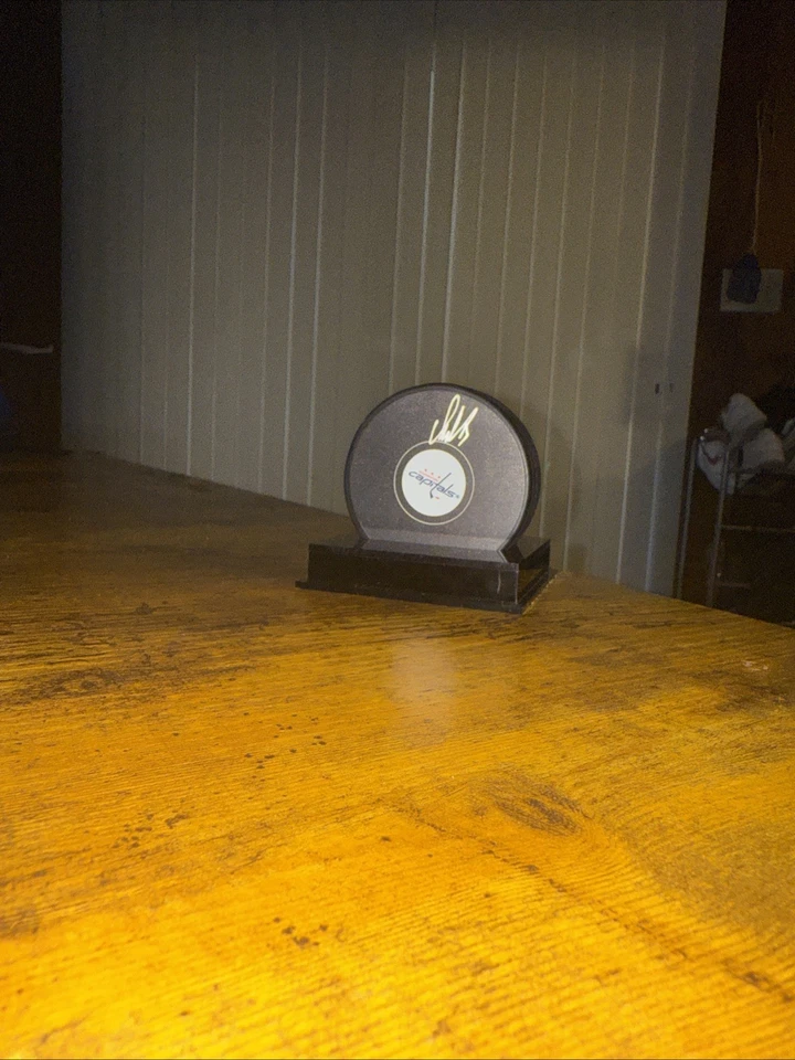 Alex Ovechkin Capitals Signed Official Game Puck - Fanatics - Image 3 of 3