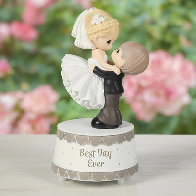    New PRECIOUS MOMENTS Musical Figurine WEDDING Music Box Cake Topper Best Day
