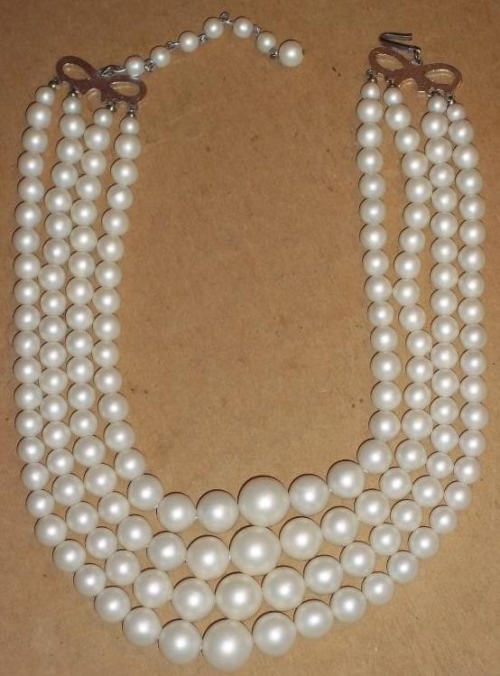 VINTAGE 4 STRAND FAUX PEARL NECKLACE