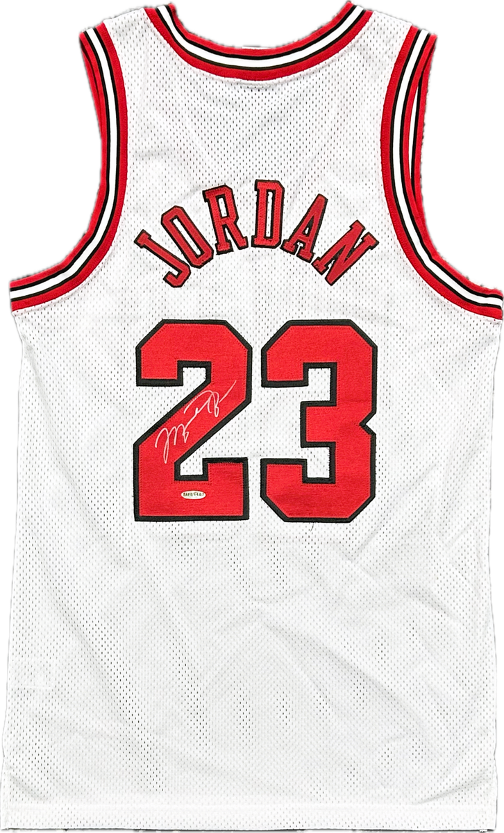 Michael Jordan Signed Nike White Chicago Bulls #23 Jersey Upper
