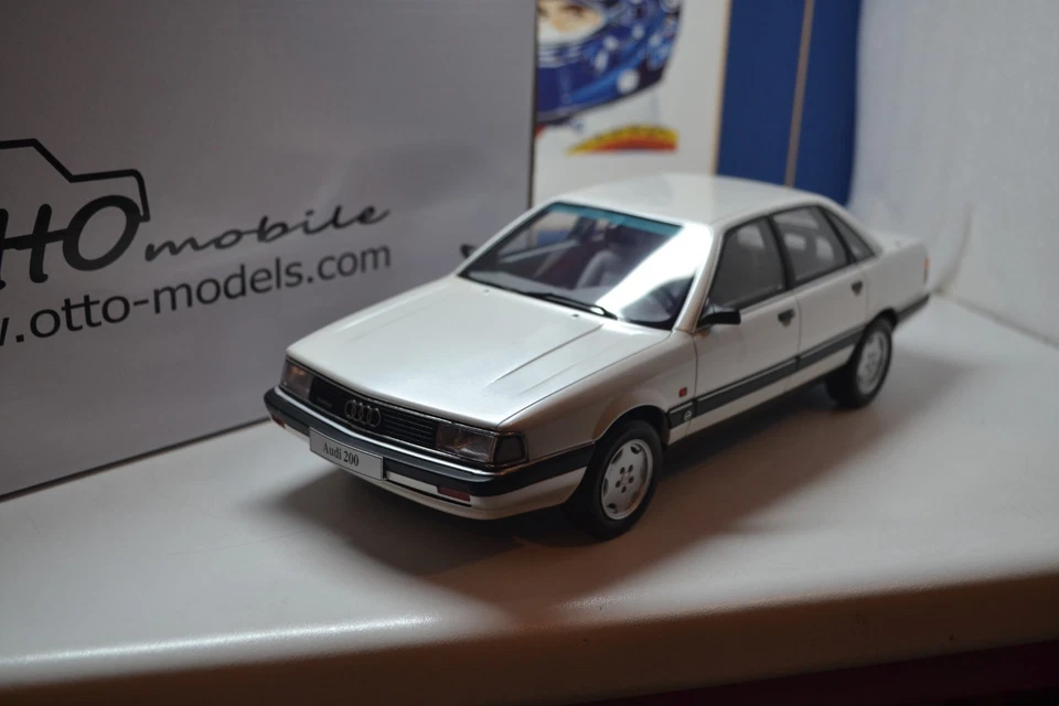 OTTO MODELS - AUDI 200 - PEARL WHITE  - 1:18 SCALE RESIN MODEL  - OT408 - Image 3 of 4