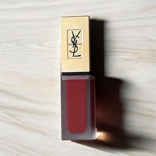 YSL Yves Saint Laurent Tatouage Couture Matte Lip Stain #10 Carmin Statement - Picture 5 of 8