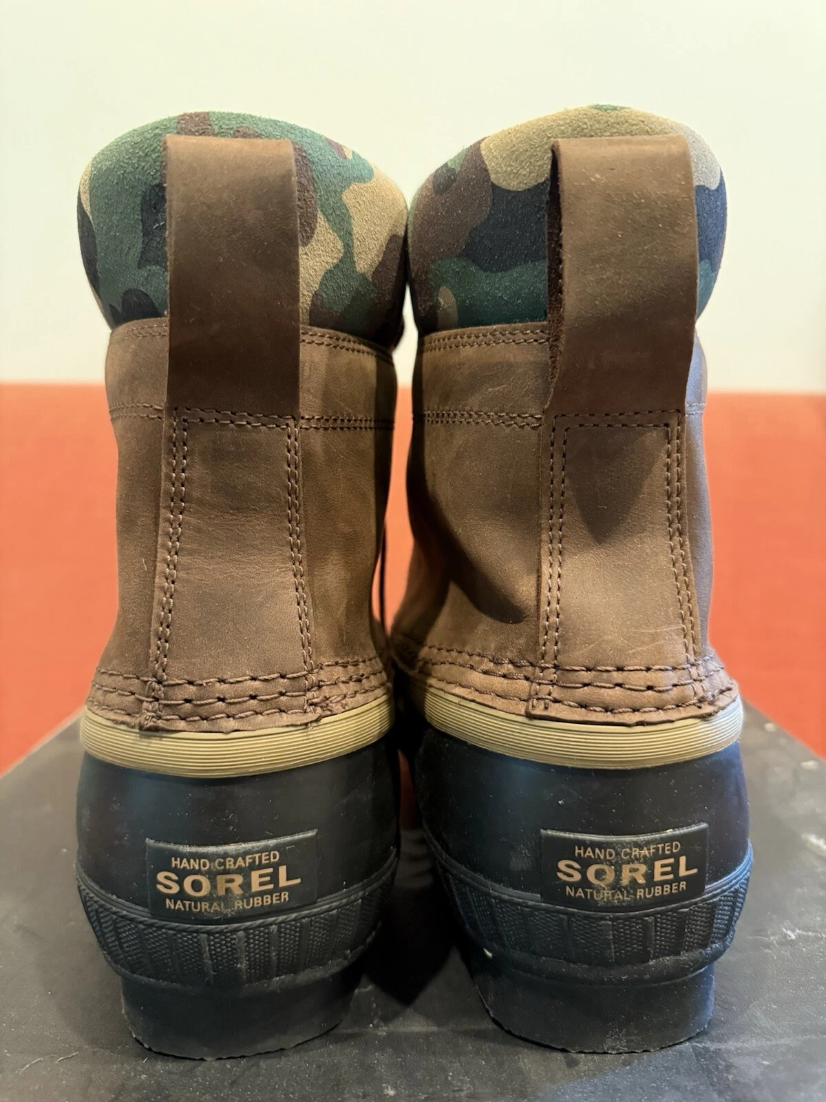 Mens Cheyanne II tobacco.black boots with camp, waterproof new in box size 10.5