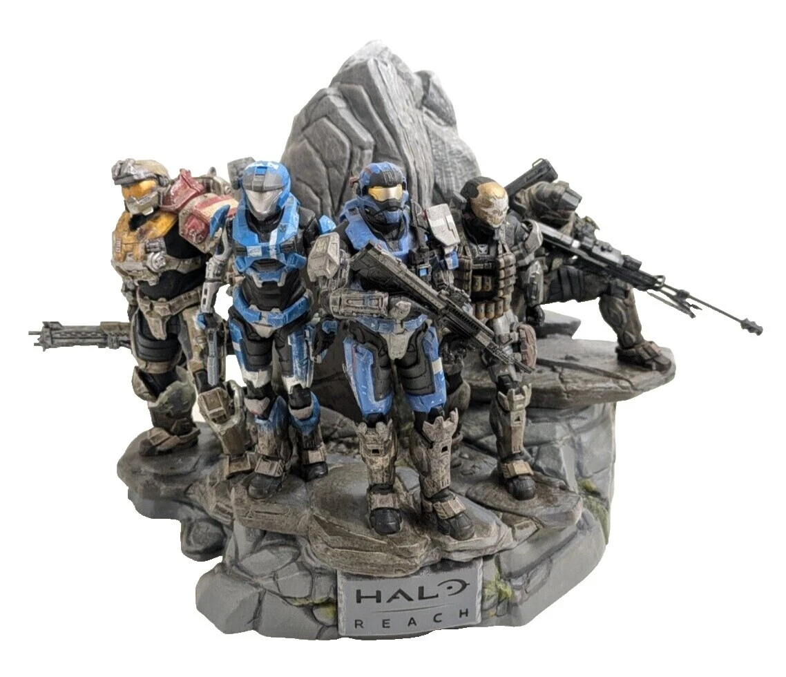 Halo Video Gaming Statues