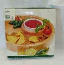 LIPPER INTERNATIONAL INC CHIP AND DIP 12" BEACHWOOD BOWL / PLATTER Appetizer....