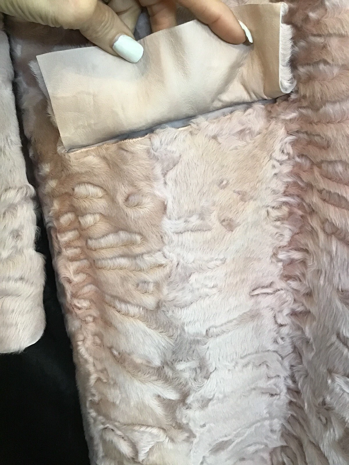 Cappotto Valentino manica lunga nudo coda larga manica larga 22"" nuovo con etichette taglia 38