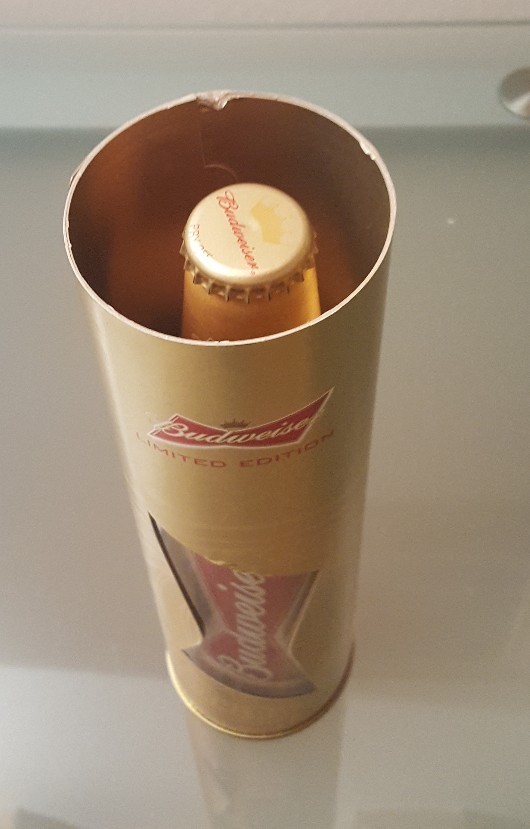 BUDWEISER RARE LIMITED EDITION 2014 WORLD CUP BOTTLE Vuota con