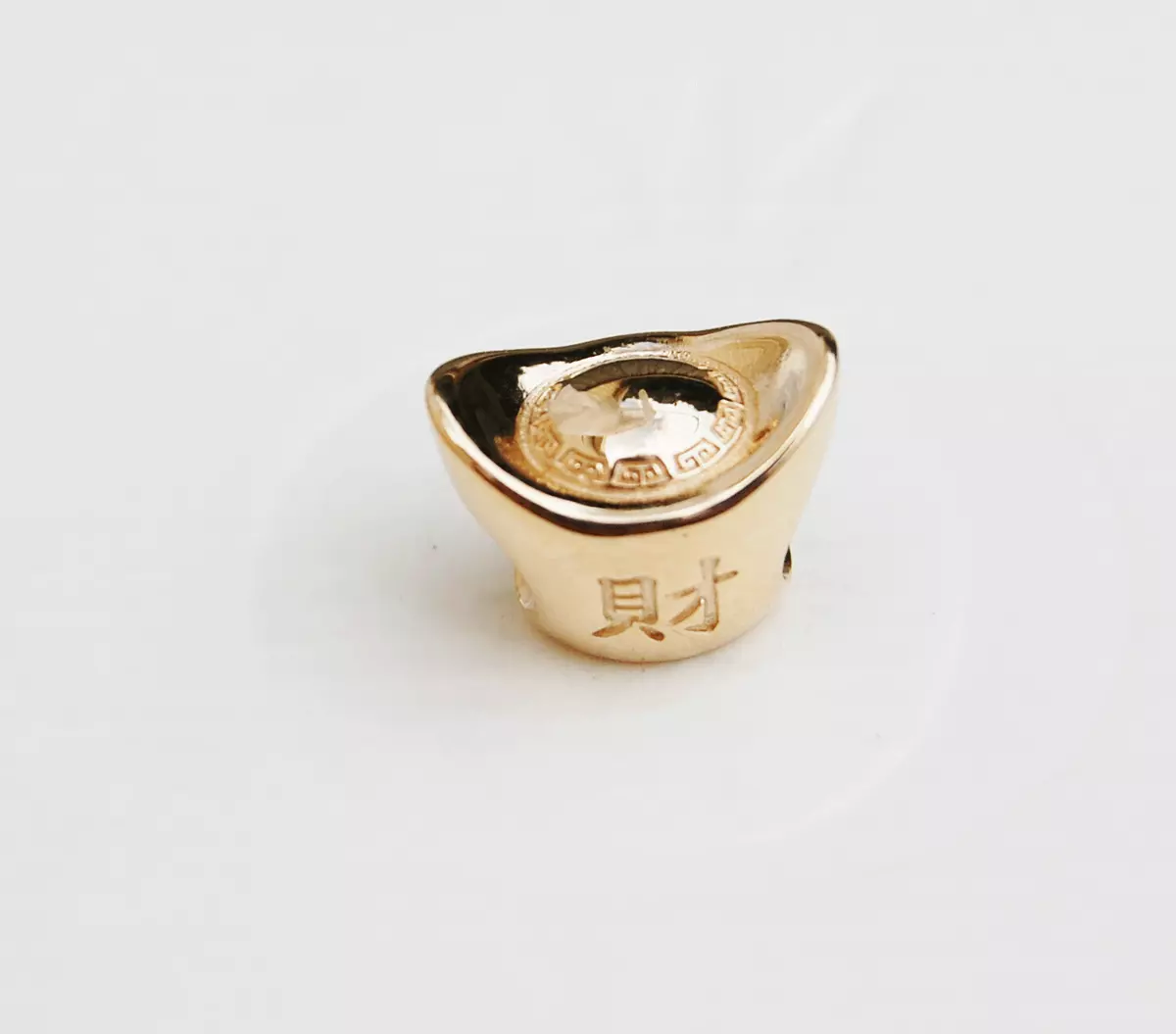 Gen. Pandora 14ct. Gold Charm