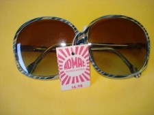 Vintage Striped Blue  Brown Plastic Lens Sunglasses 1980's Never Worn Taiwan