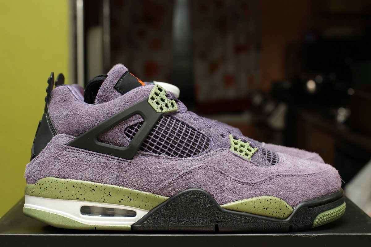AIR JORDAN 4 RETRO 'CANYON PURPLE' WMNS SIZE 12/MENS 10.5 AIR JORDAN 4 RETRO 'CANYON PURPLE' WMNS SIZE 12/MENS 10.5