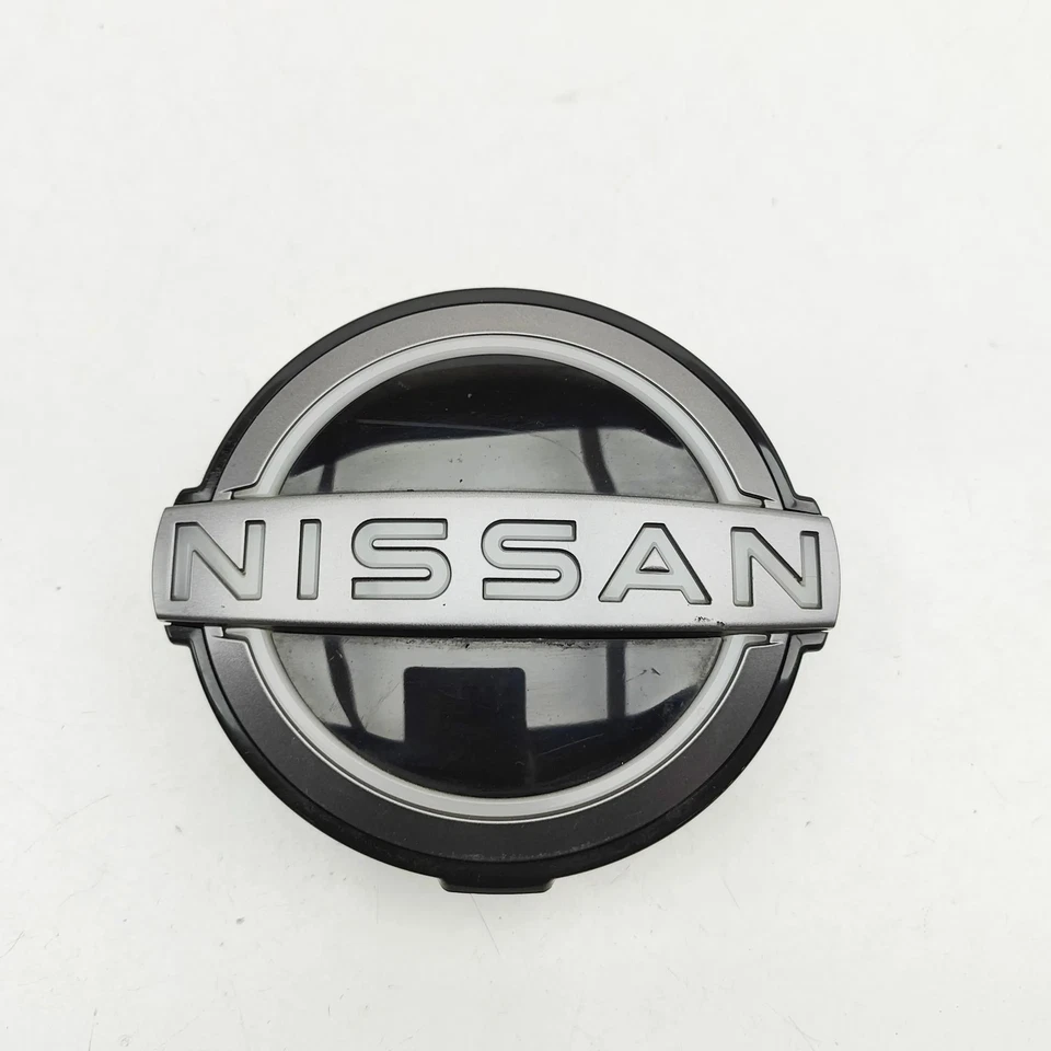 NISSAN LEAF ZE1 Autohersteller-Abzeichen-Emblem 62890-6WK5B Elektrizität 3496565 - Bild 1 von 4