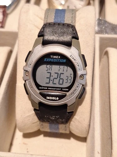 Youth Vintage Timex Expedition Indiglo Watch Working Indiglo Works Good Cond