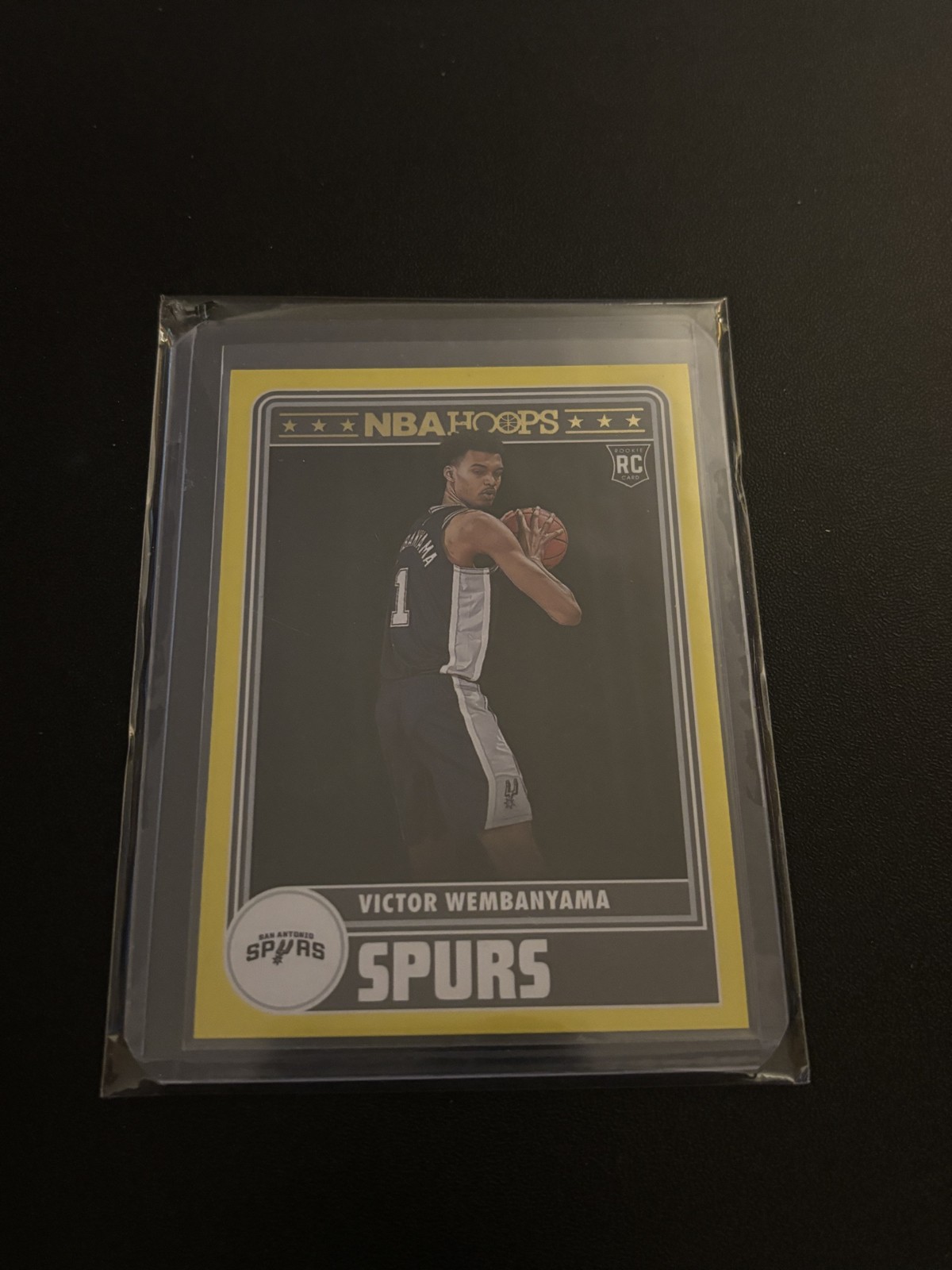 2023-24 Panini NBA Hoops - Hoops Tribute Victor Wembanyama #298 Yellow (RC)