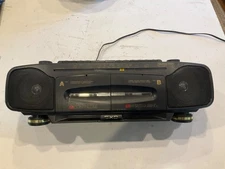 VTG Soundesign Twin Cassette Player-Recorder AM-FM Stereo Combo Model 4749 BLK