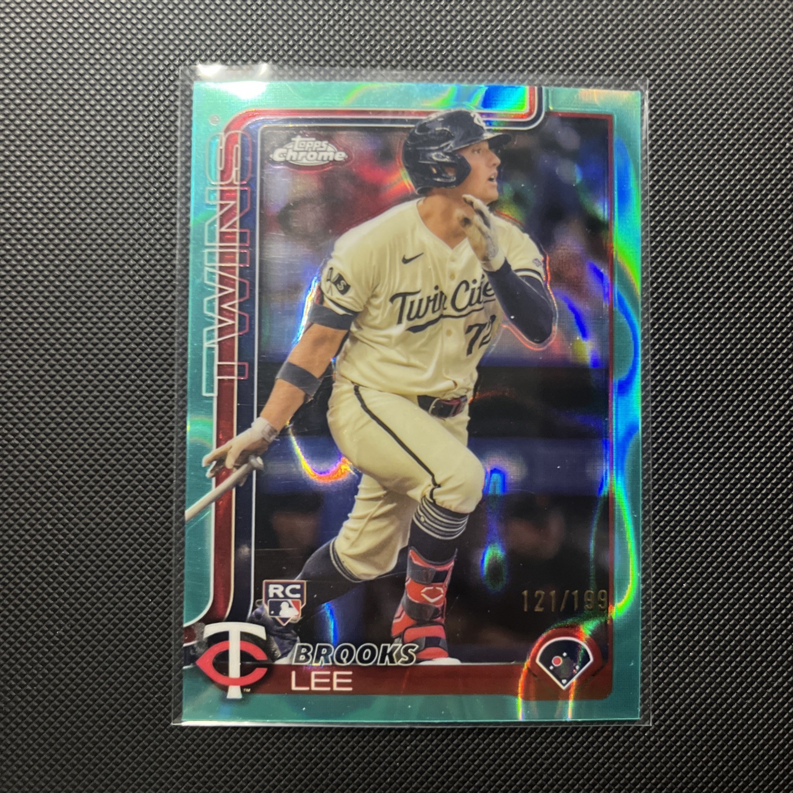 2025 Topps Chrome - Brooks Lee #234 Aqua Lava Refractor /199 (RC)