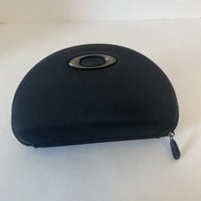 Oakley Hard Case Sunglasses Clamshell Zip Up Black -Case Only