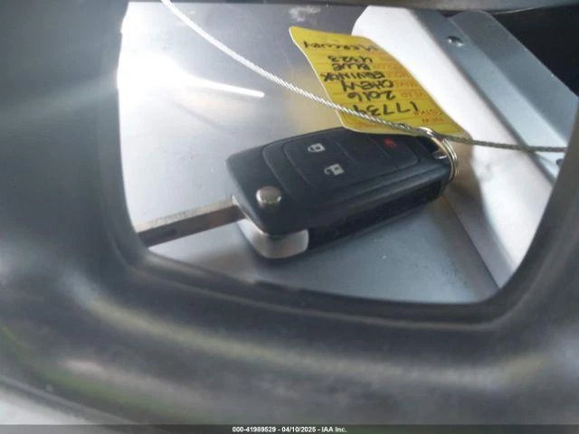 Used Front Right Door Window Regulator Front fits: 2016 Chevrolet Equinox Front - Image 2 of 4