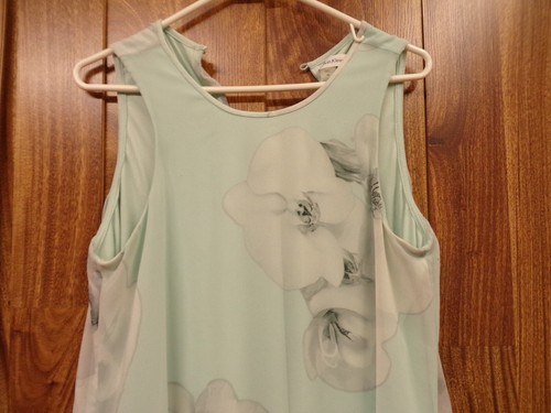 Calvin Klein Dress ~ Green Sheer Shell Floral Sleeveless Sheath Size 10 Womans - Picture 3 of 9