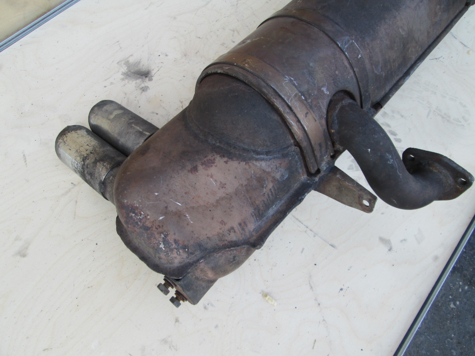 Ferrari 308 , Mondial 2V -  Exhaust Muffler -  USED - Part # 111901