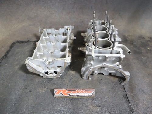 2005 YAMAHA WAVERUNNER 1100 DELUXE VX1100A ENGINE MOTOR CRANKCASE CRANK CASES