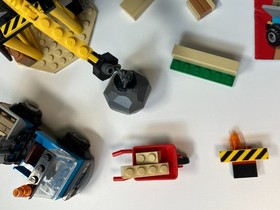 LEGO Juniors: Construction 100% COMPLETE PIECES /w MANUALS (10667)