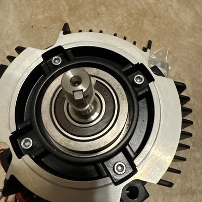 Warner Electric Um50-1020-90 Clutch/Brake, Torque 16 Ft-Lb, 90 Dc