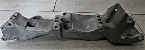 Audi A3 8P VW Skoda Seat Aggregateträger Halterung Halter Kühler 06A903143P
