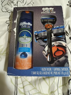 Gillette fusion ProGlide clippers with with shaving cream