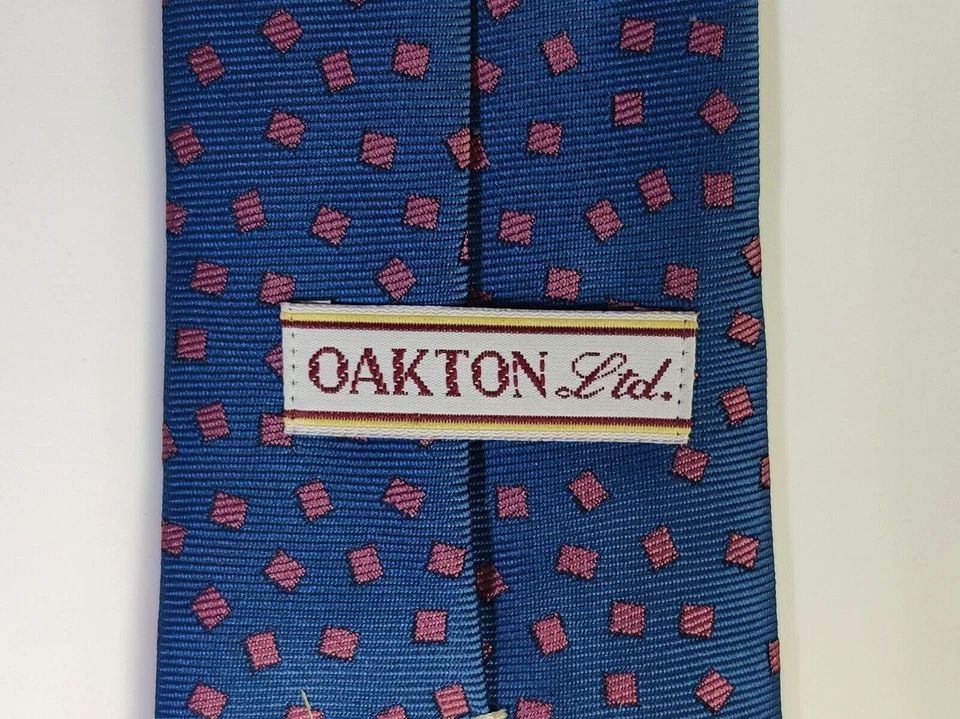 Oakton Ltd - Men's Navy Polo Blue & Light Red Square Neck Tie 3.2"W x 57"L - Image 4 of 4