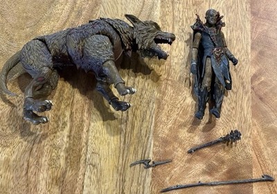 Lord Of The Rings The Hobbit Dire Wolf Warg Figure And Fimbul The Hunter Figures