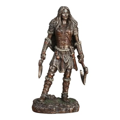 Wikinger Berserkerin Kriegerin hält zwei Äxte nordisch Kaltguss Bronze & Harz