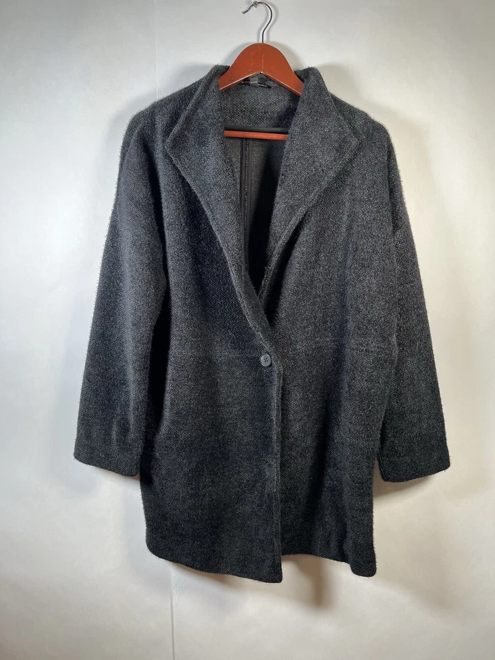 Banana Republic Mens Grey Textured Eyelash Soft One Button Sweater Coat Size S - Image 2 of 4