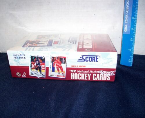 1992-93 SCORE HOCKEY FACTORY SEALED BOX MINT - Foto 3 di 4