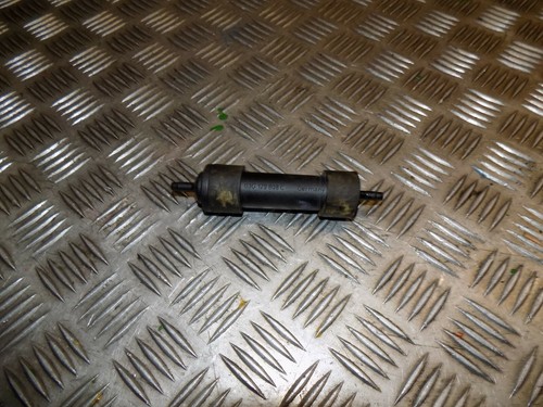 VW Touran 1T0 Match 1.6 TDI Dämpfer AGR Abgasrückführung 03G129808C