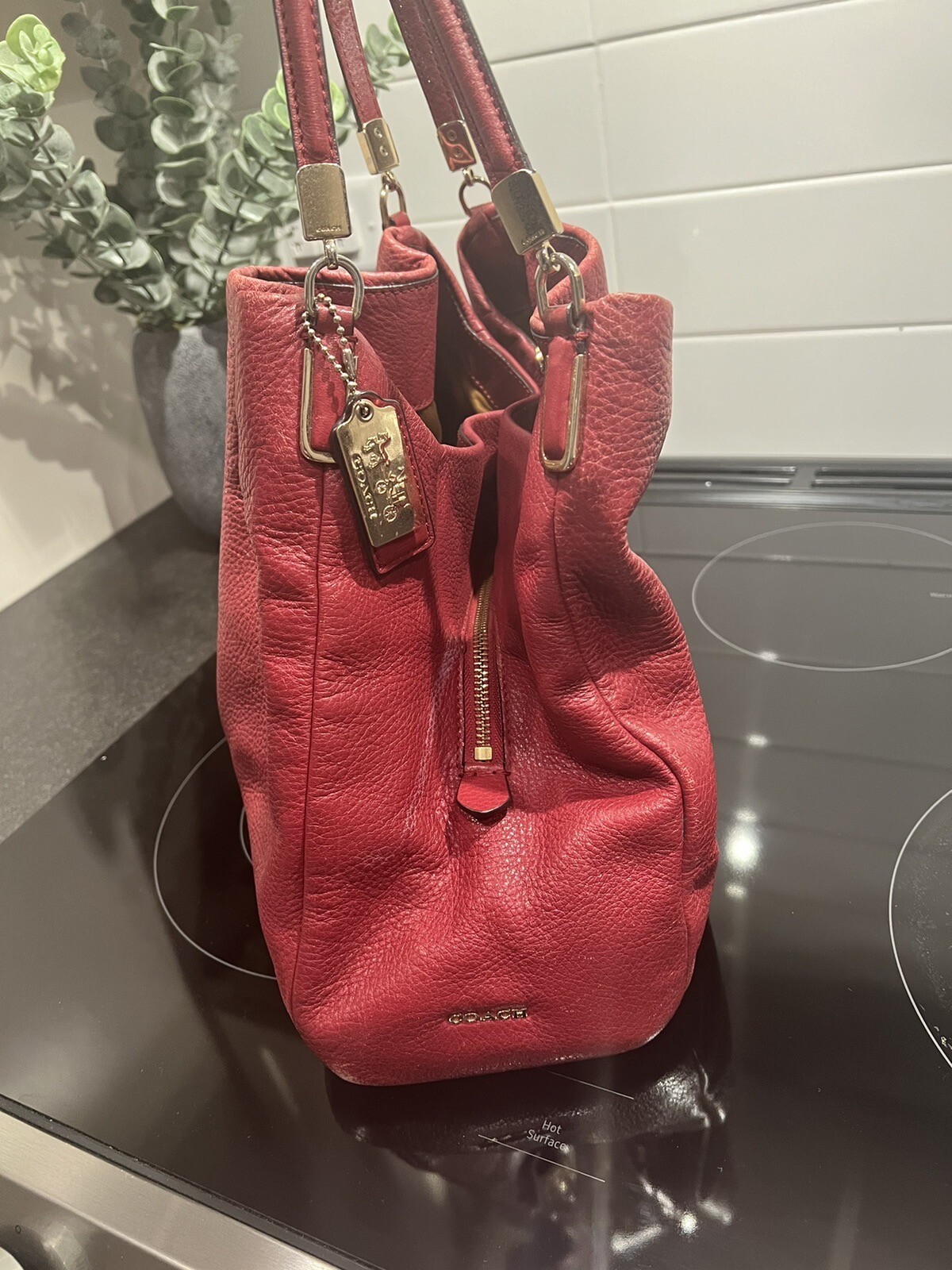 COACH womens pre-owned leather handbags & purses-image