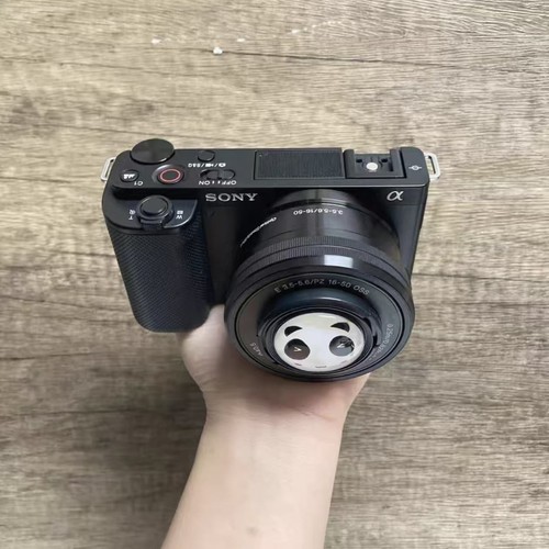 95%New Sony ZV-E10 ZVE10 24.2MP Mirrorless Camera with 16-50mm Lens - Picture 6 of 12