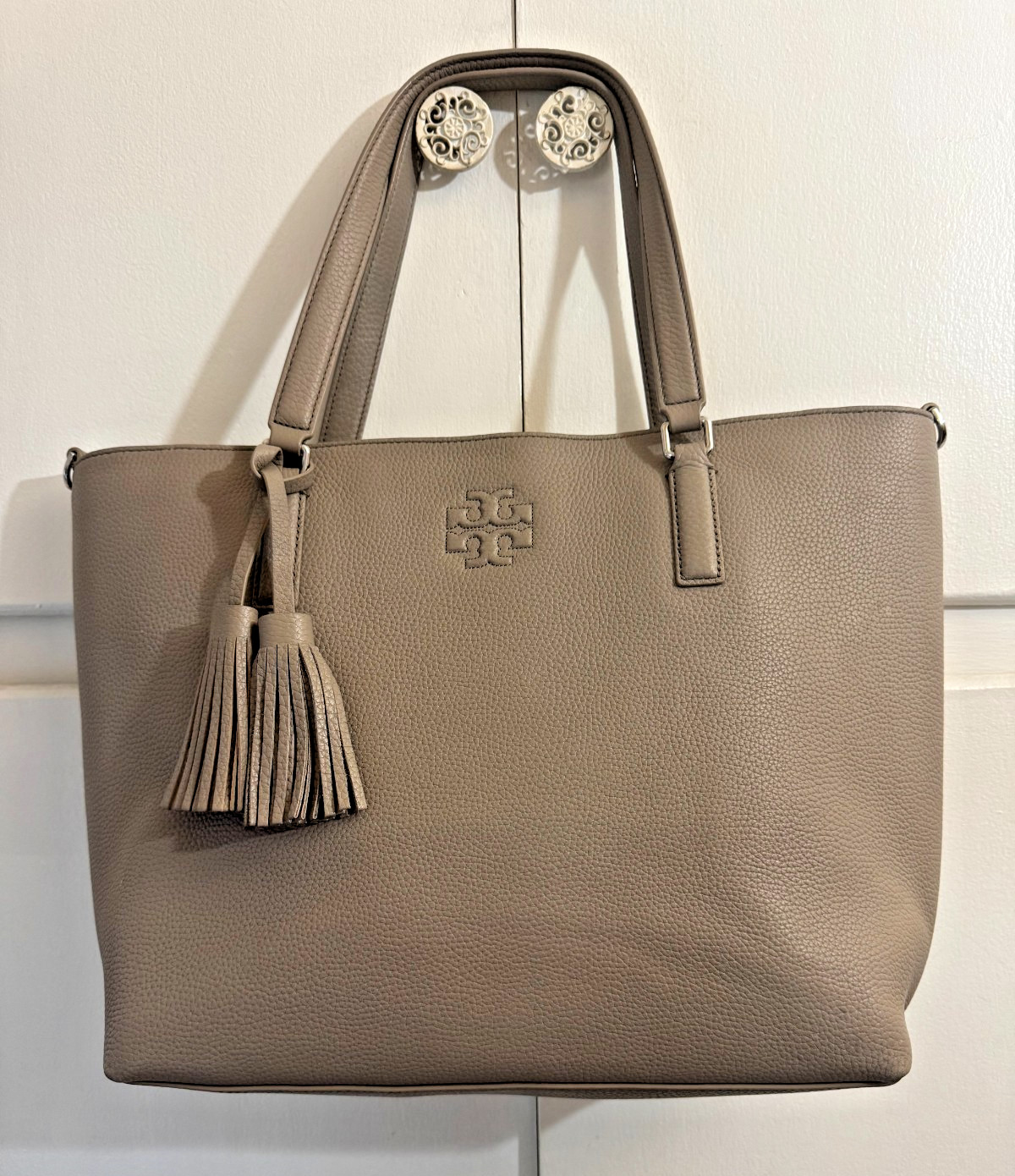 Tory Burch Thea Zip Top Pebble French Grey Leather Tote Shoulder Handle Bag
