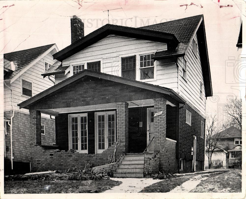 1972 Press Photo abandoned houses detroit ordinance - dfpb86369
