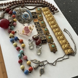 Antique and Vintage Jewellery Job Lot