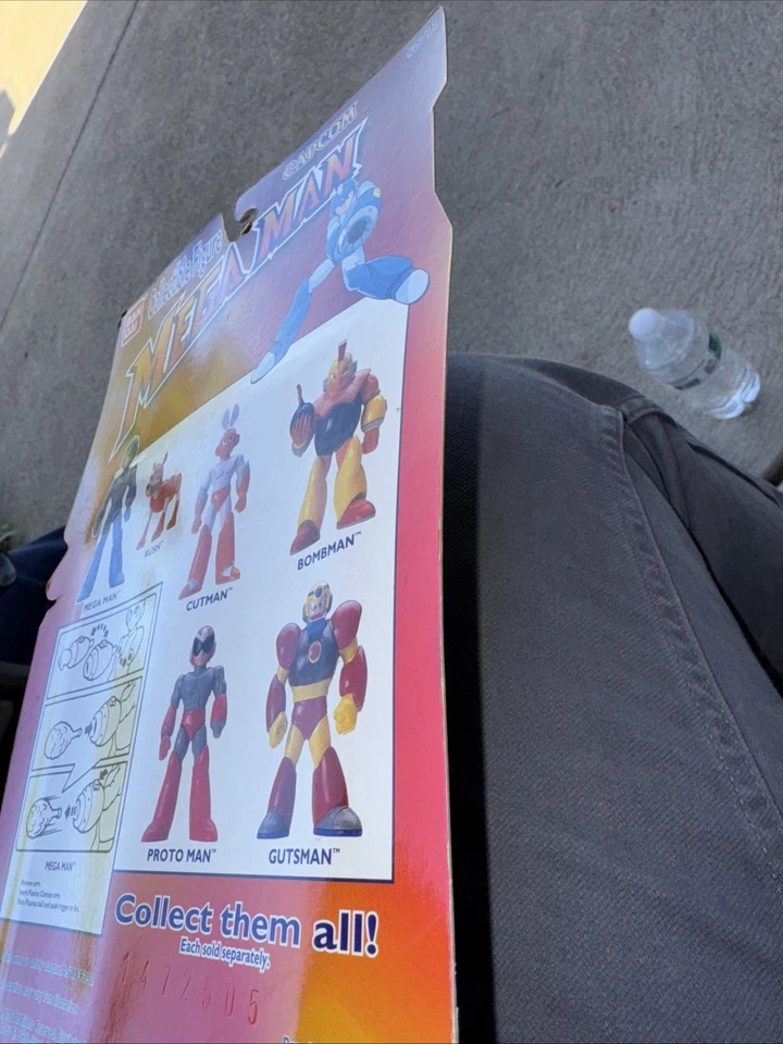 Mega Man Mega Man Series 1 Action Figure MOC/1995 Bandai/Capcom - Image 3 of 4