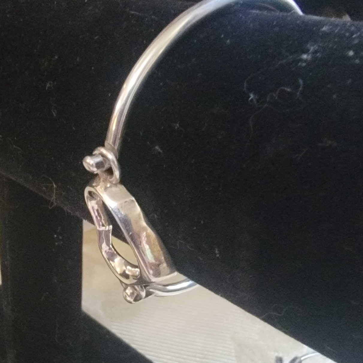 Solid 925 Strling Silver Heart Bracelet latched B… - image 6