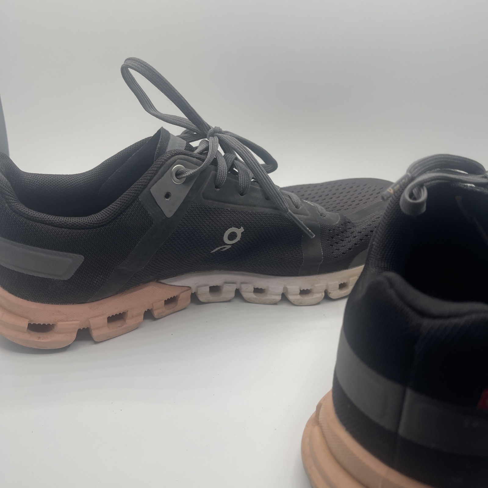 On Cloud Cloudtec Swiss Engineering Helion Womens… - image 7