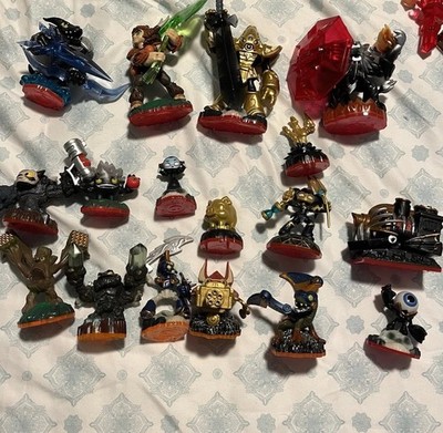 Activision Skylanders Trap Team And Giants Lot Of 16