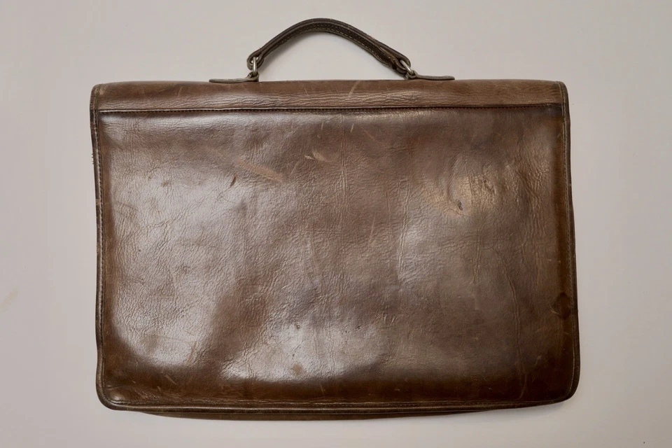 Vintage 1970s Coach Tan Leather Briefcase - Image 2 of 4