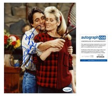 Judith Light "Who's the Boss?" AUTOGRAPH Signed 'Angela Bower' 8x10 Photo ACOA